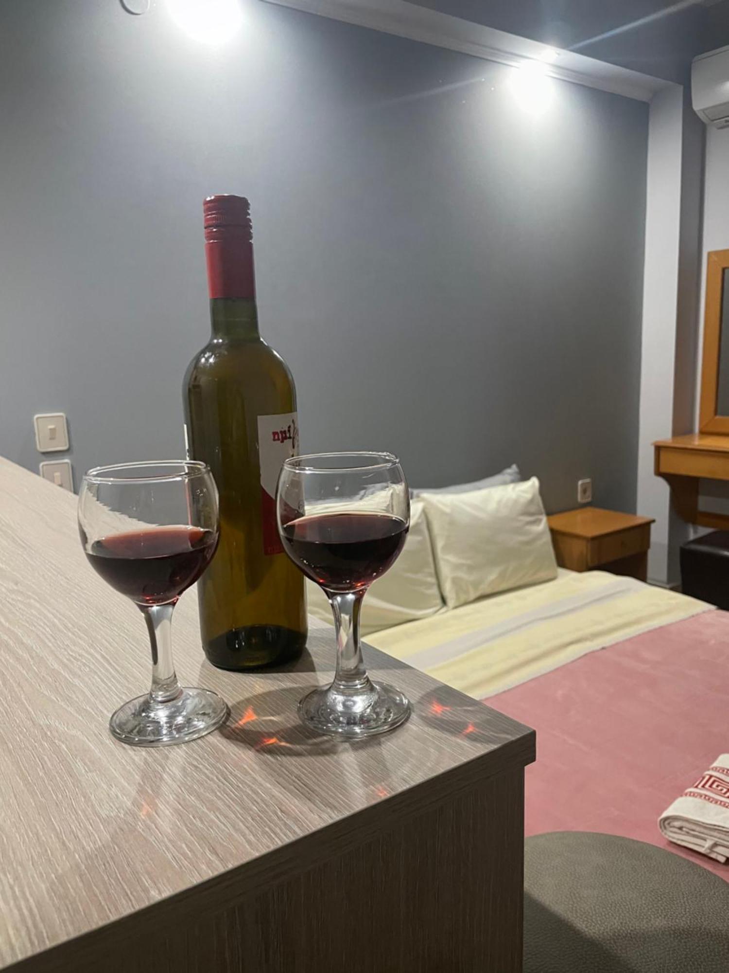 Voras Apartments Káto Loutrákion Екстериор снимка